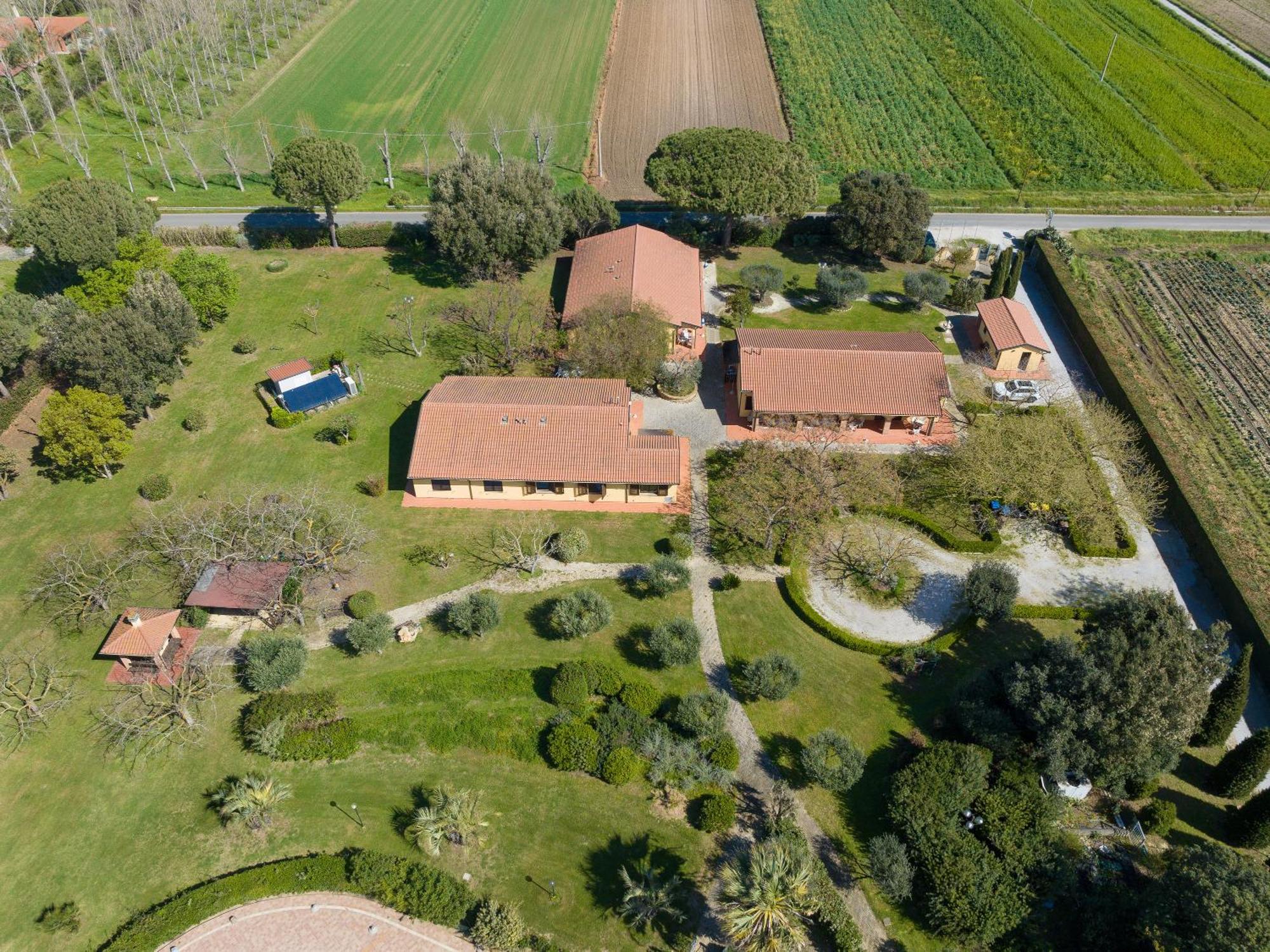 Il Girasole - Limone Villa Venturina Terme Exterior photo